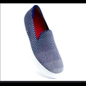 Rothys Maritime Gradient Sneaker- Size 9.5 🌟Retired pattern 🌟✨